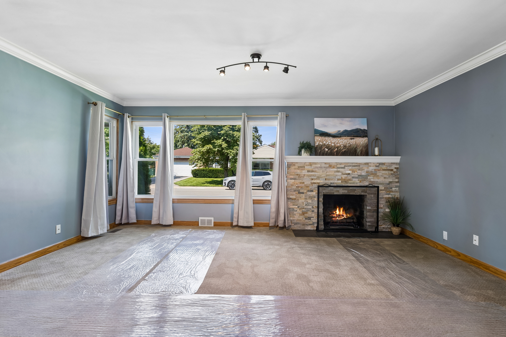 42 Washington Street Property Photo 8