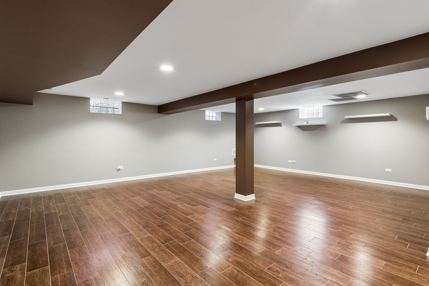 42 Washington Street Property Photo 15