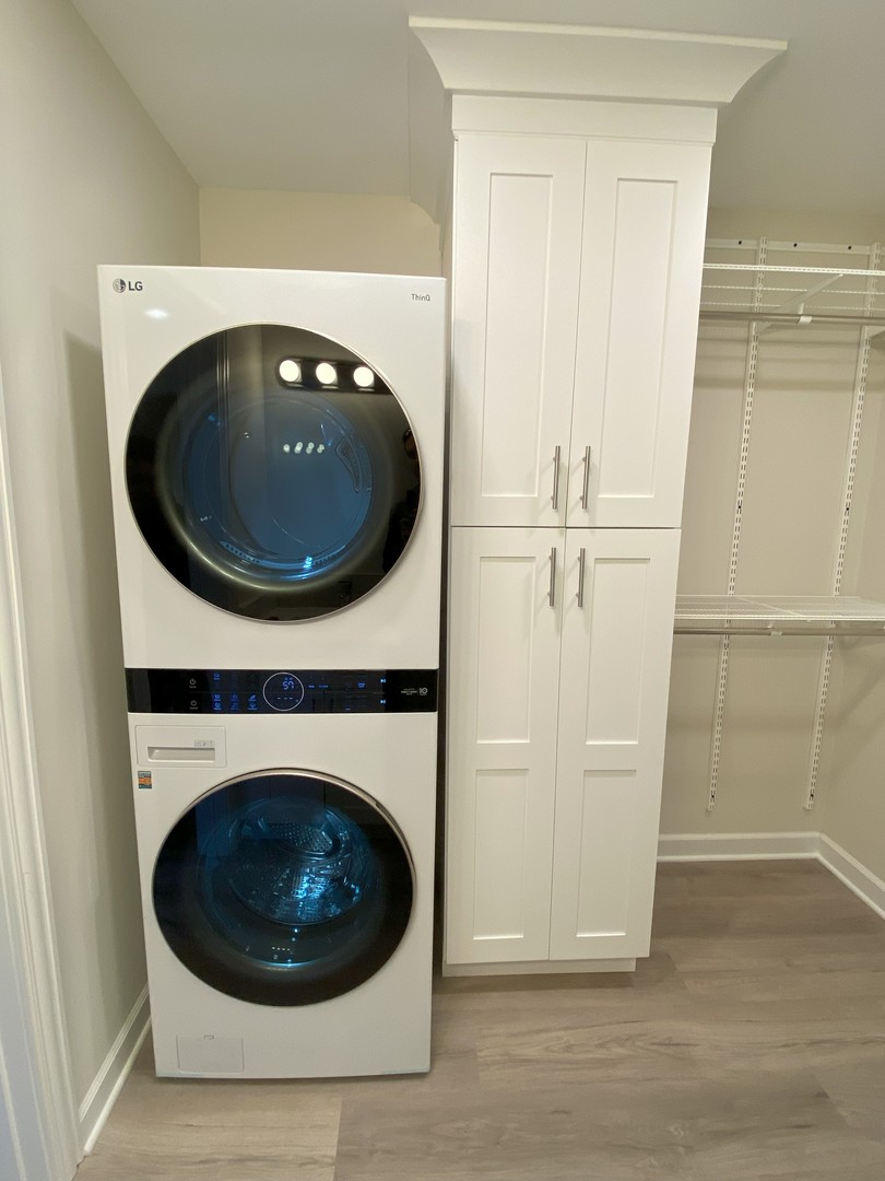 785 Pershing Avenue 3-b Property Photo 7