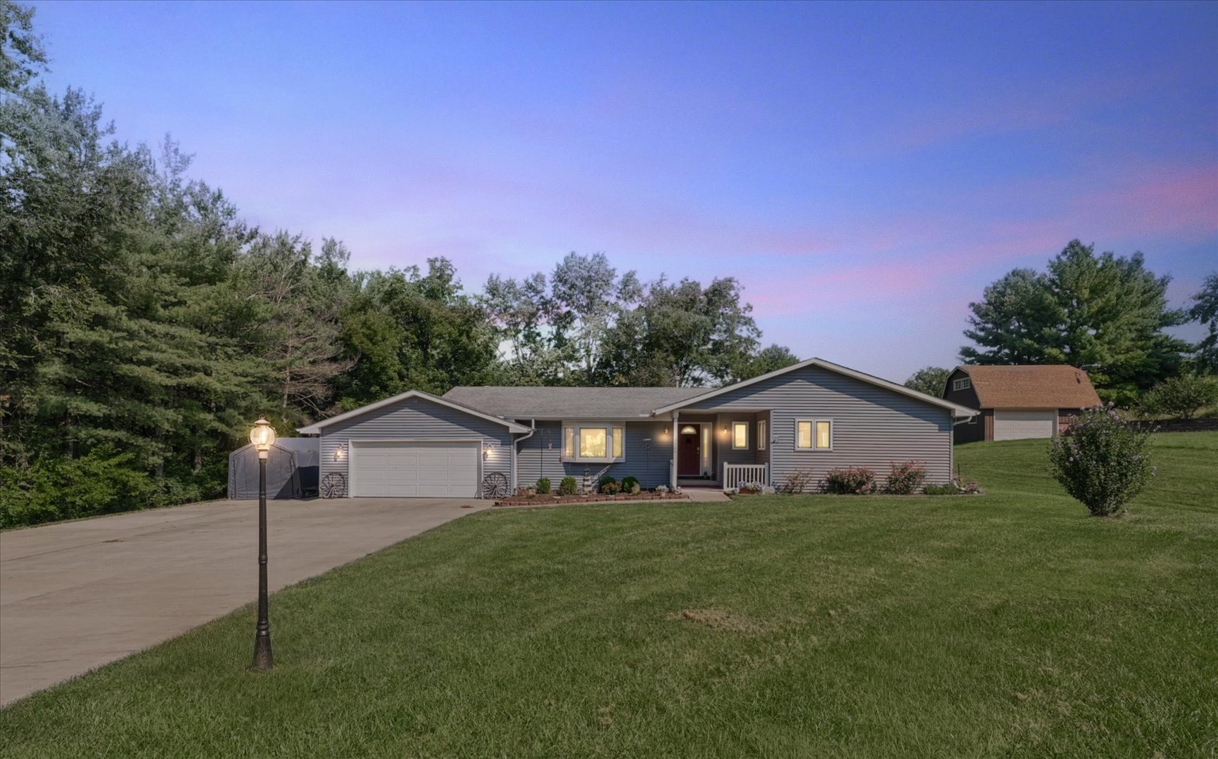 1364 Treasure Lane Property Photo 1