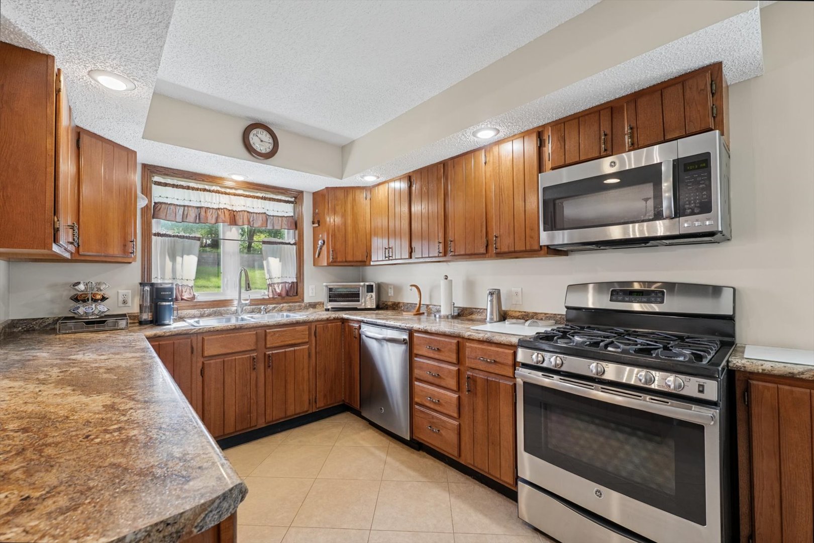 1364 Treasure Lane Property Photo 15