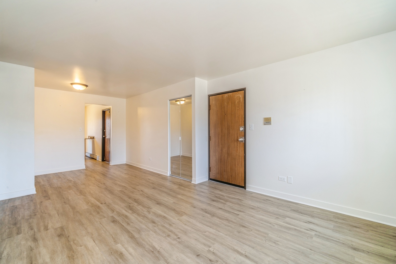 404 Inland Drive 2b Property Photo 5