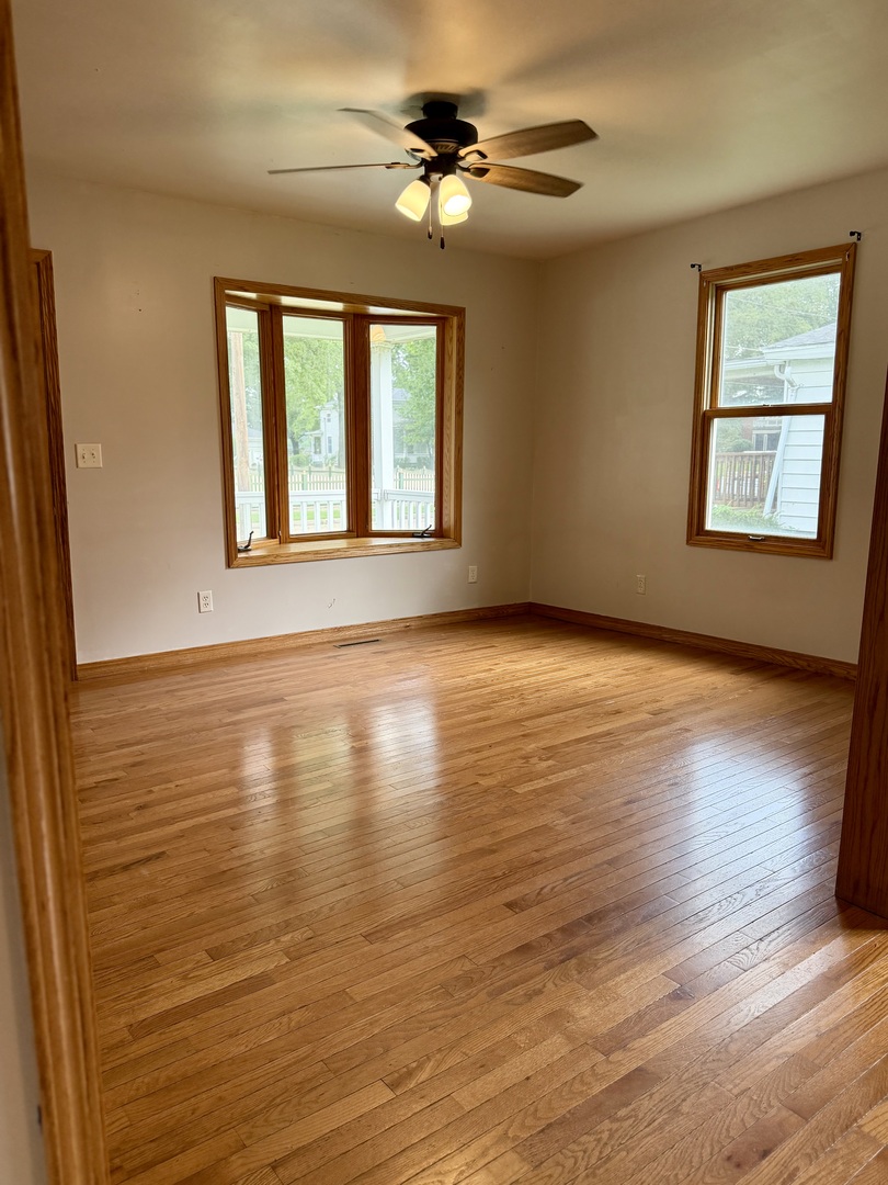 703 Chapel Street Property Photo 4