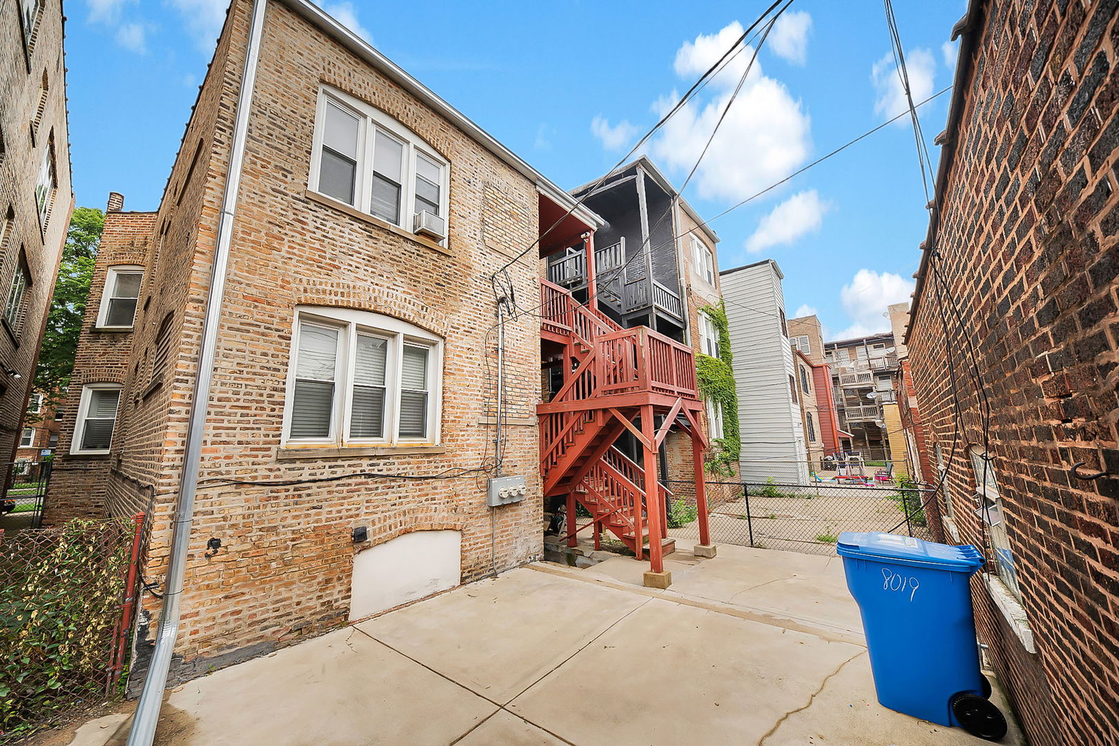 8019 S Eberhart Avenue Property Photo 14