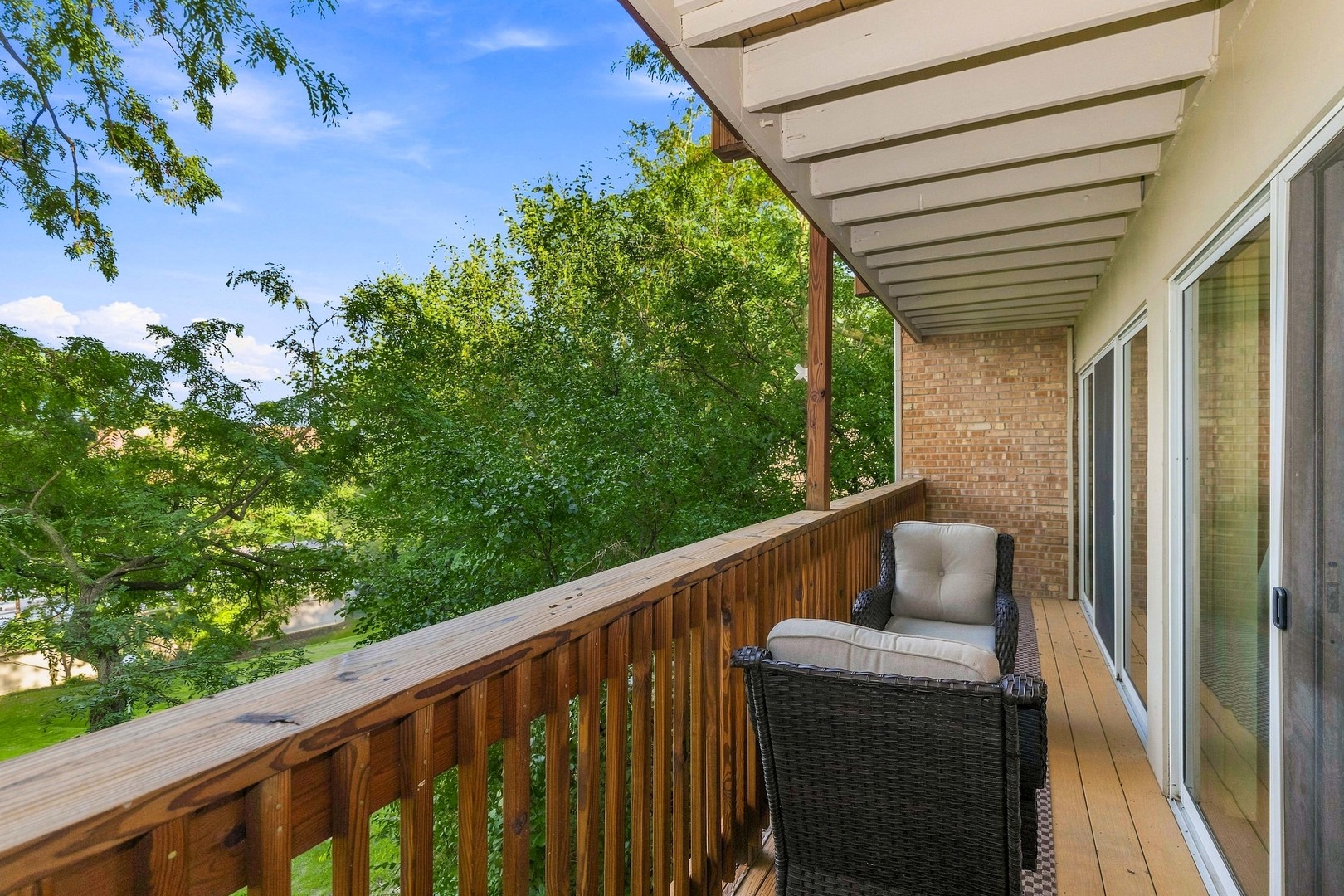 5803 Oakwood Drive 2d Property Photo 7