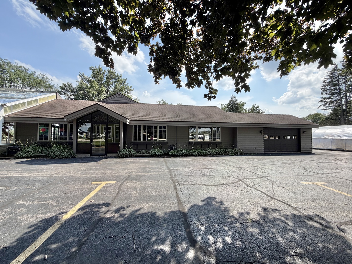 1126 E State Street Property Photo 1
