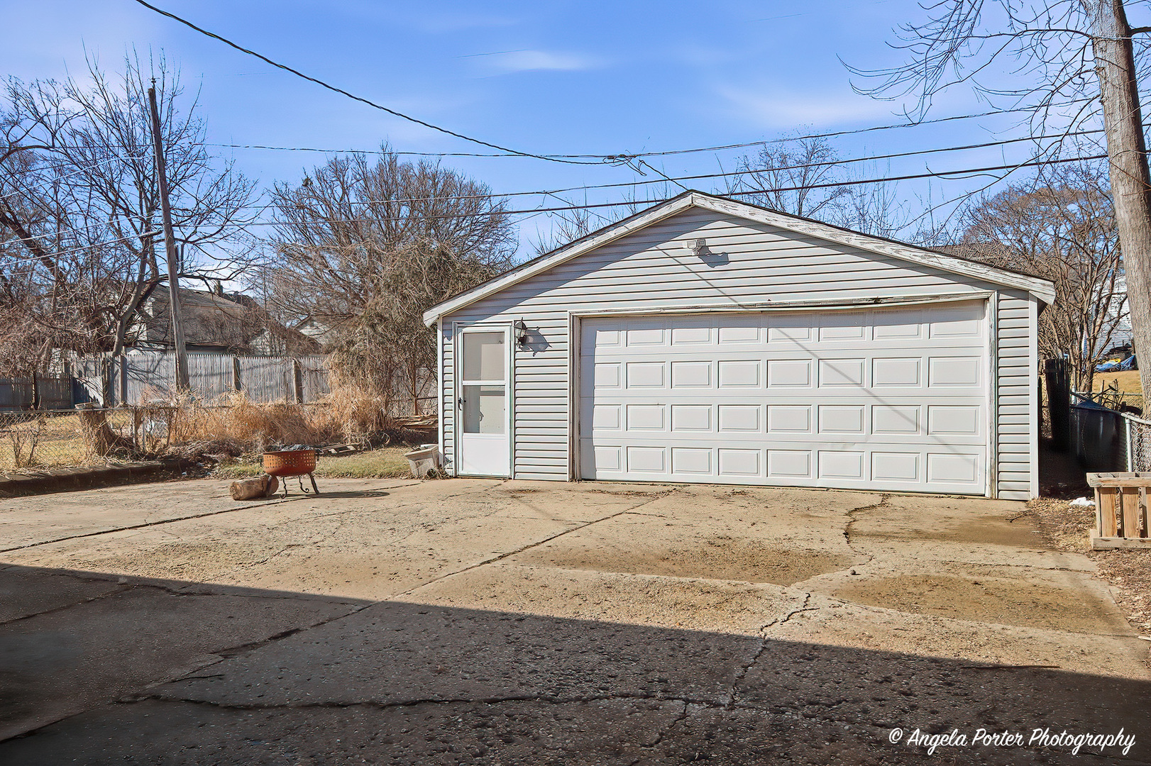 2304 Dickey Avenue Property Photo 4