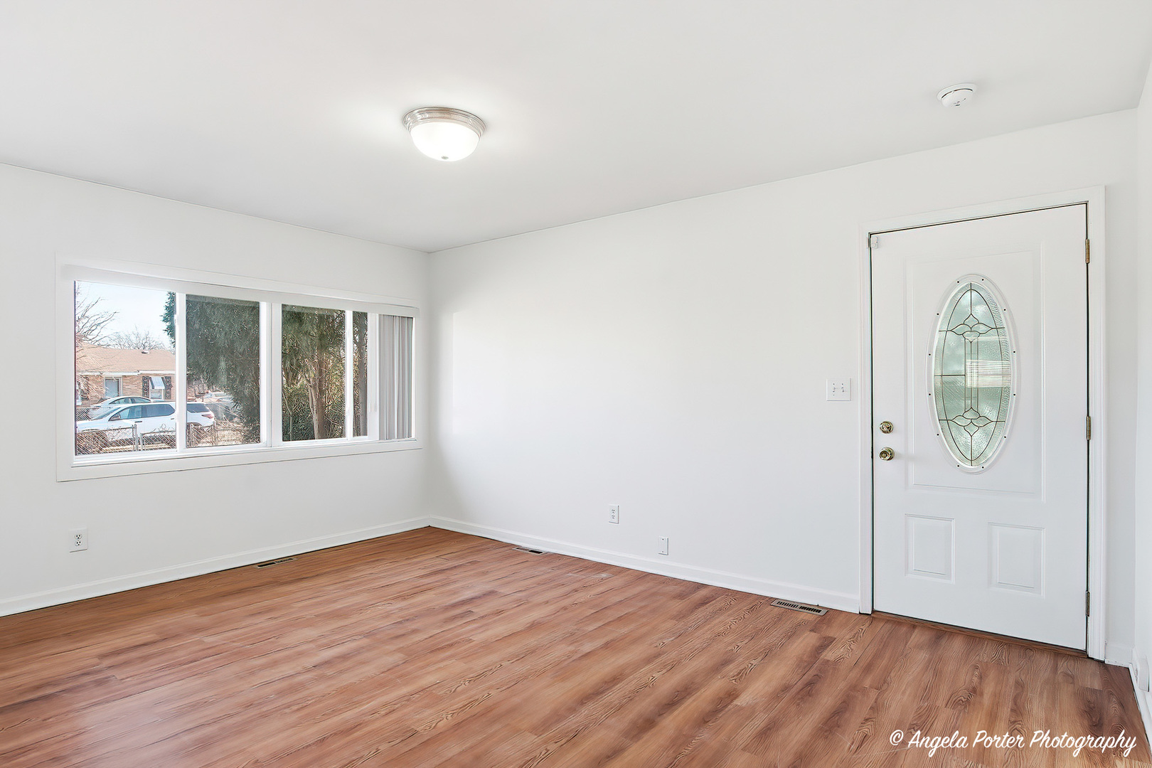 2304 Dickey Avenue Property Photo 6