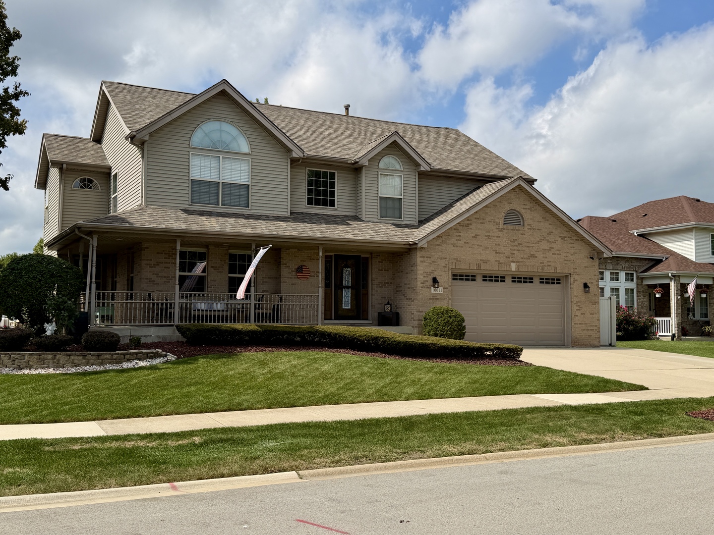 16611 Karen Springs Drive Property Photo 3