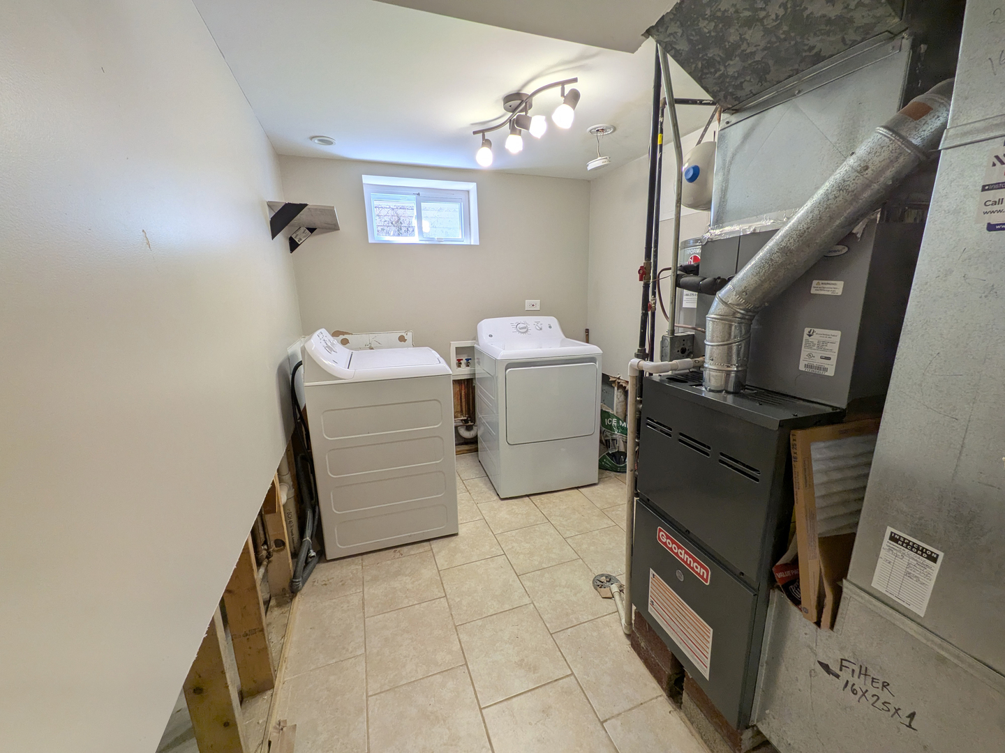 8636 Massasoit Avenue Property Photo 12