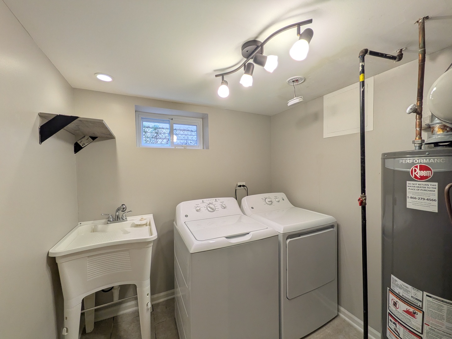 8636 Massasoit Avenue Property Photo 16