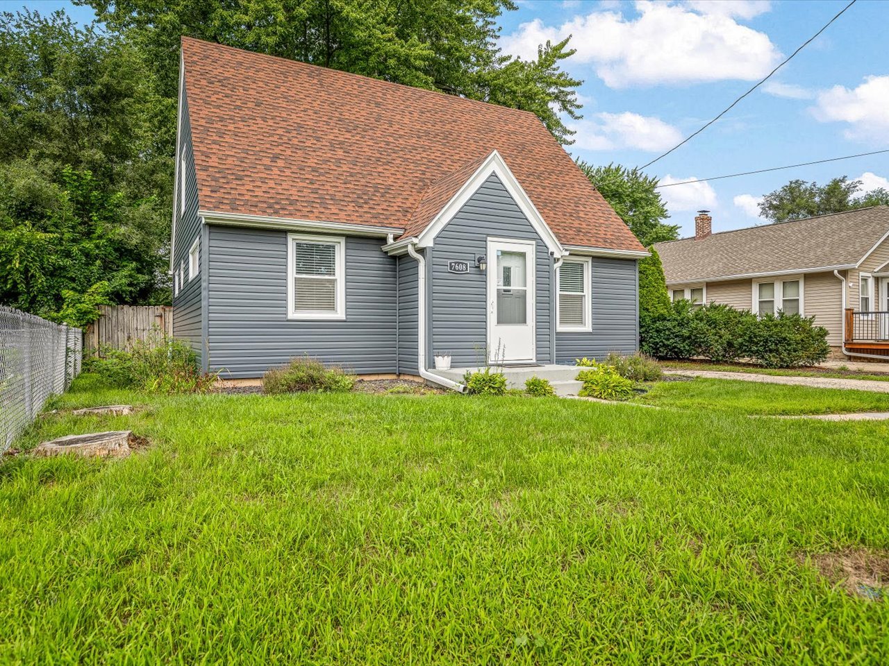 7608 Grenville Street Property Photo 5