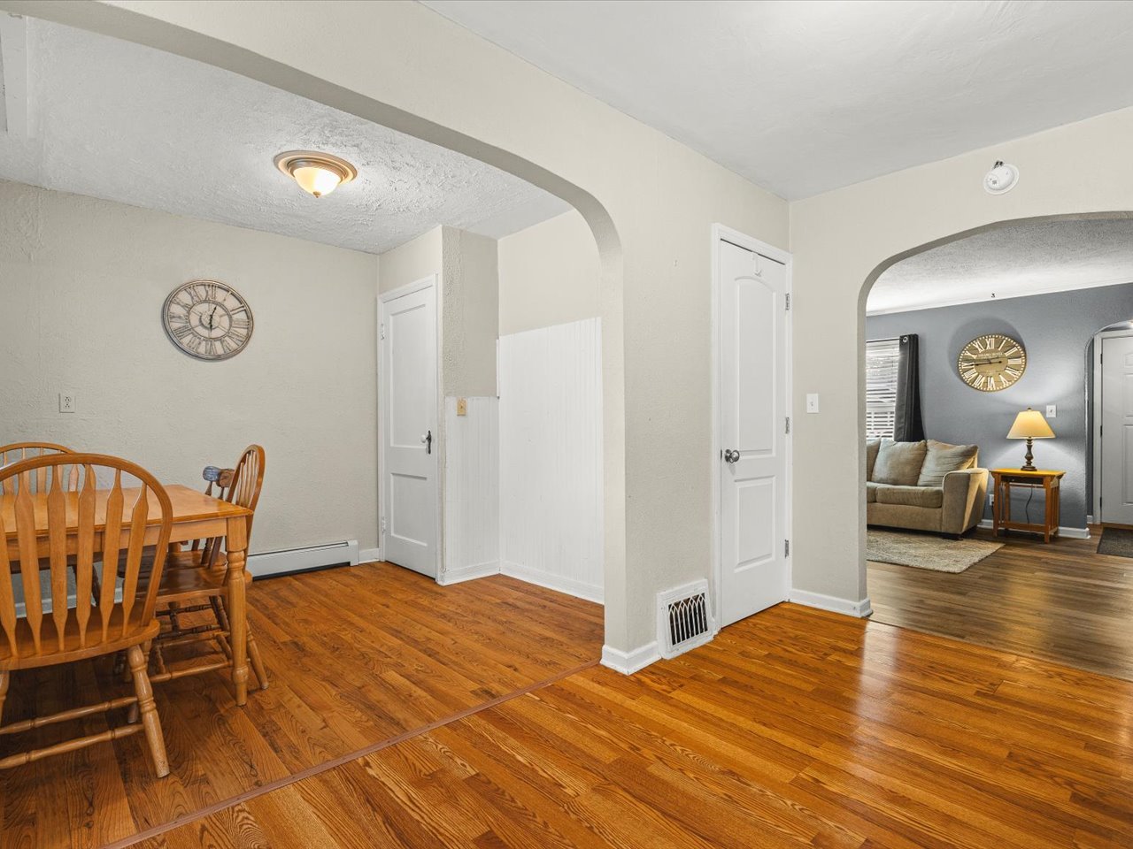 7608 Grenville Street Property Photo 10