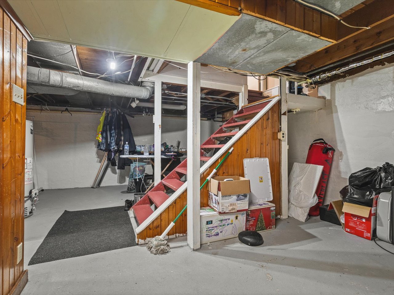 7608 Grenville Street Property Photo 24