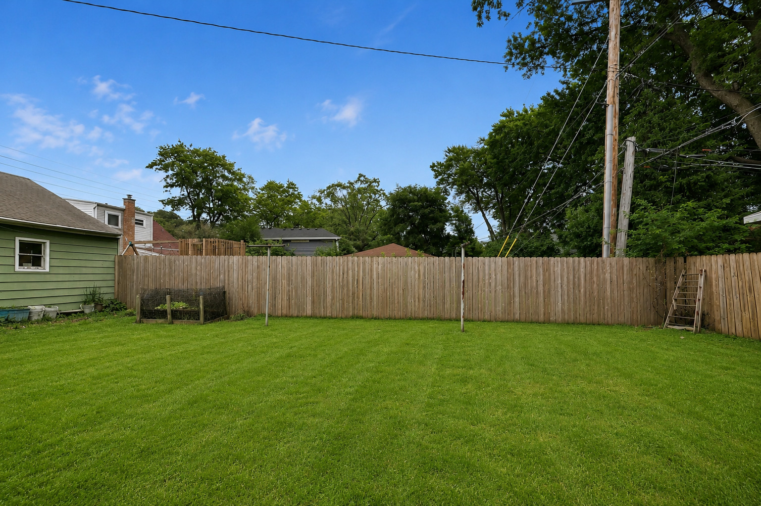 205 E Grand Avenue Property Photo 34