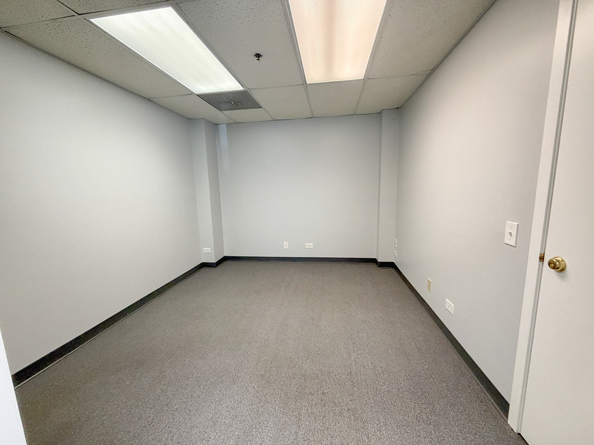 821 W State Street B Property Photo 4