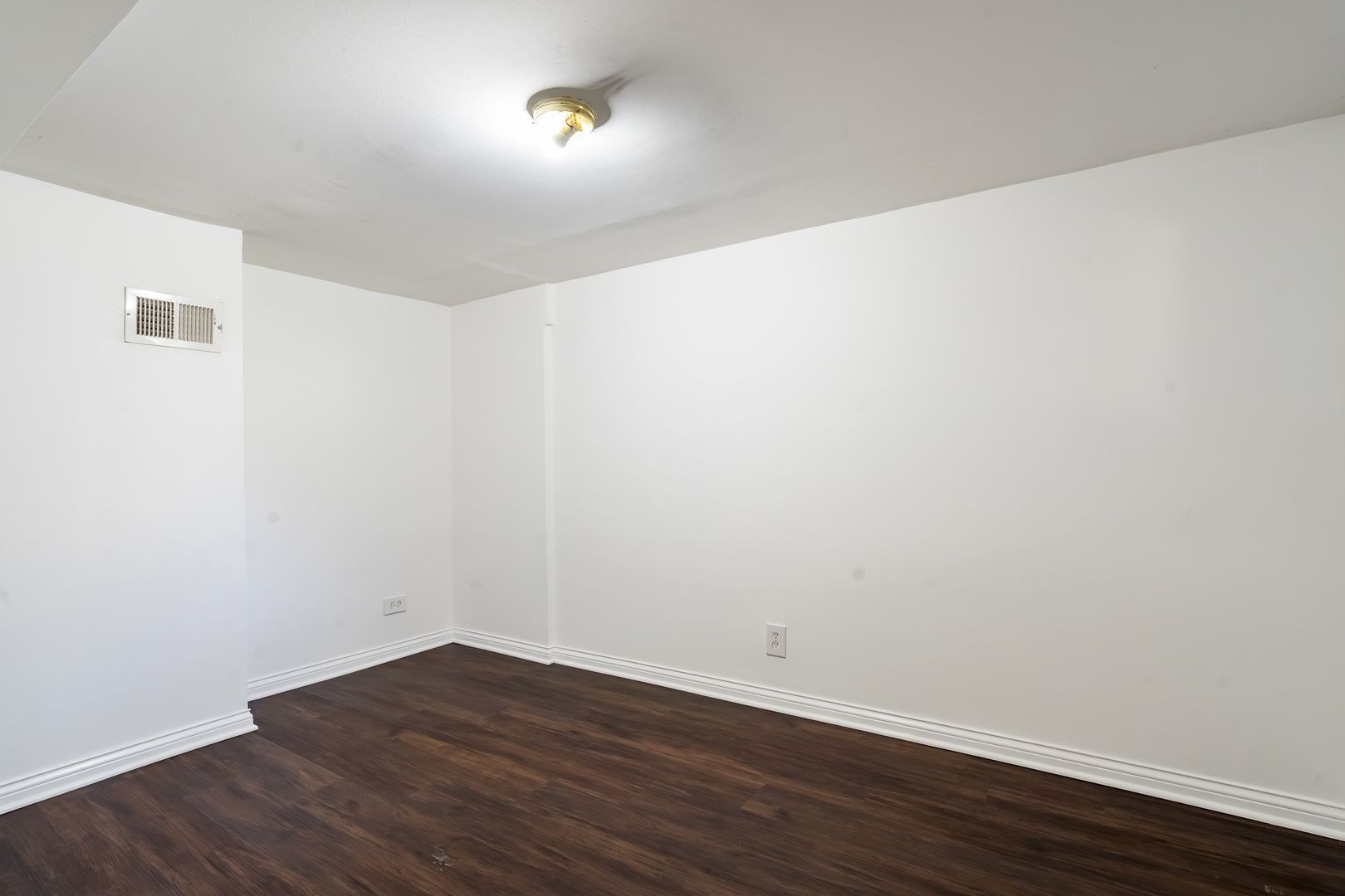 4738 N Springfield Avenue Property Photo 22