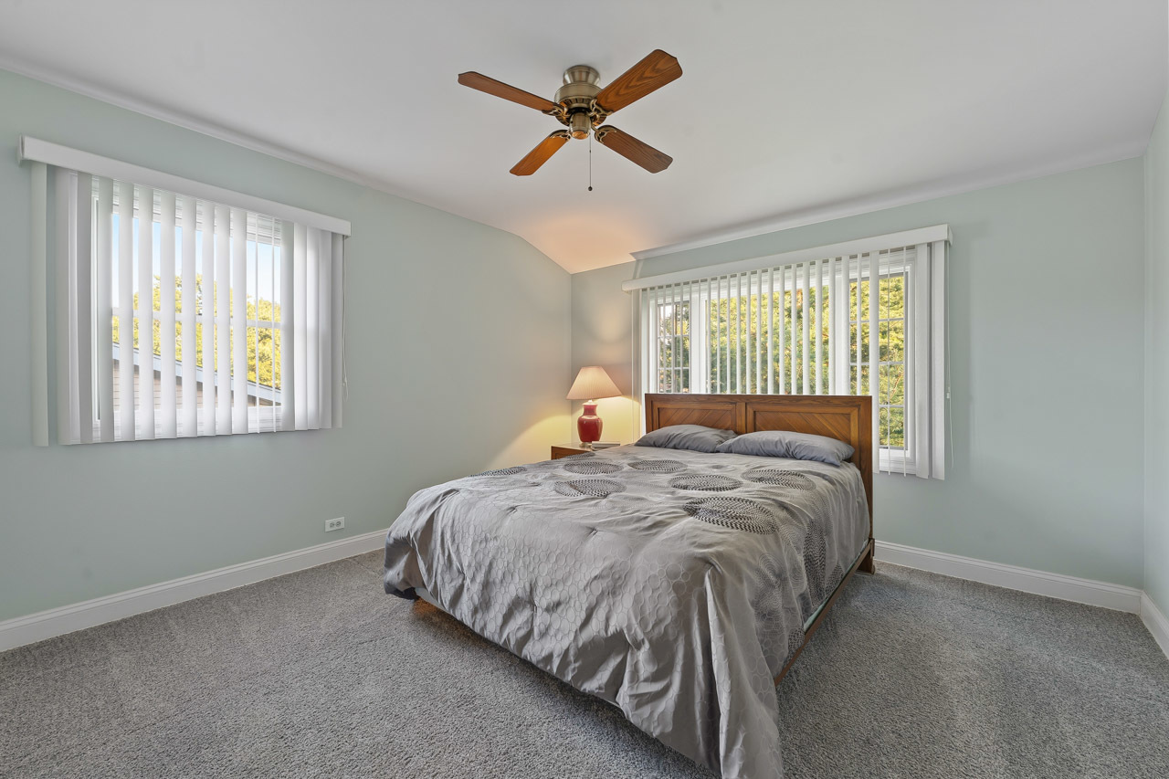 564 Gateshead S Property Photo 14