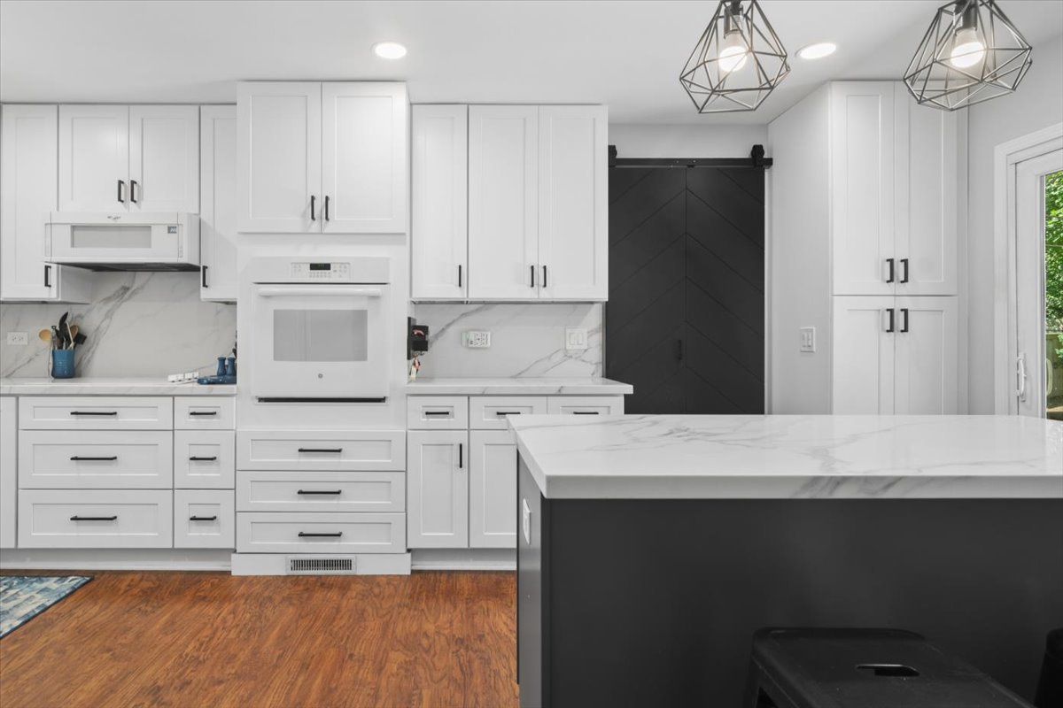 3 Whitehall Court Property Photo 2
