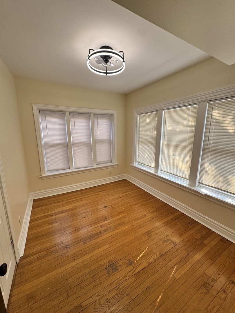 7634 S Phillips Avenue 3 Property Photo 14