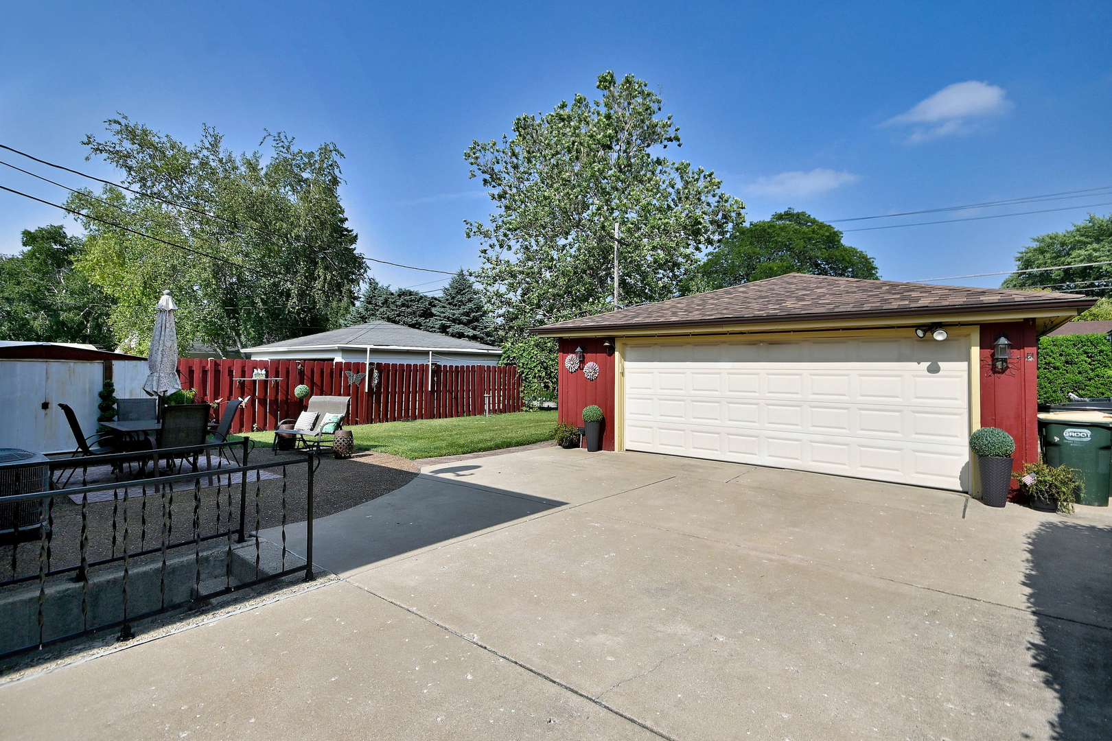 1031 S Belmont Avenue Property Photo 33