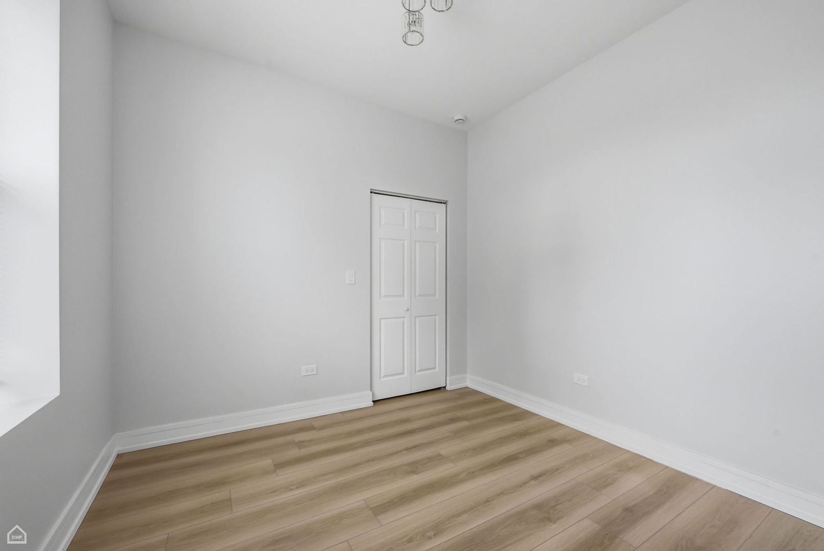 2301 S Laramie Avenue Property Photo 35