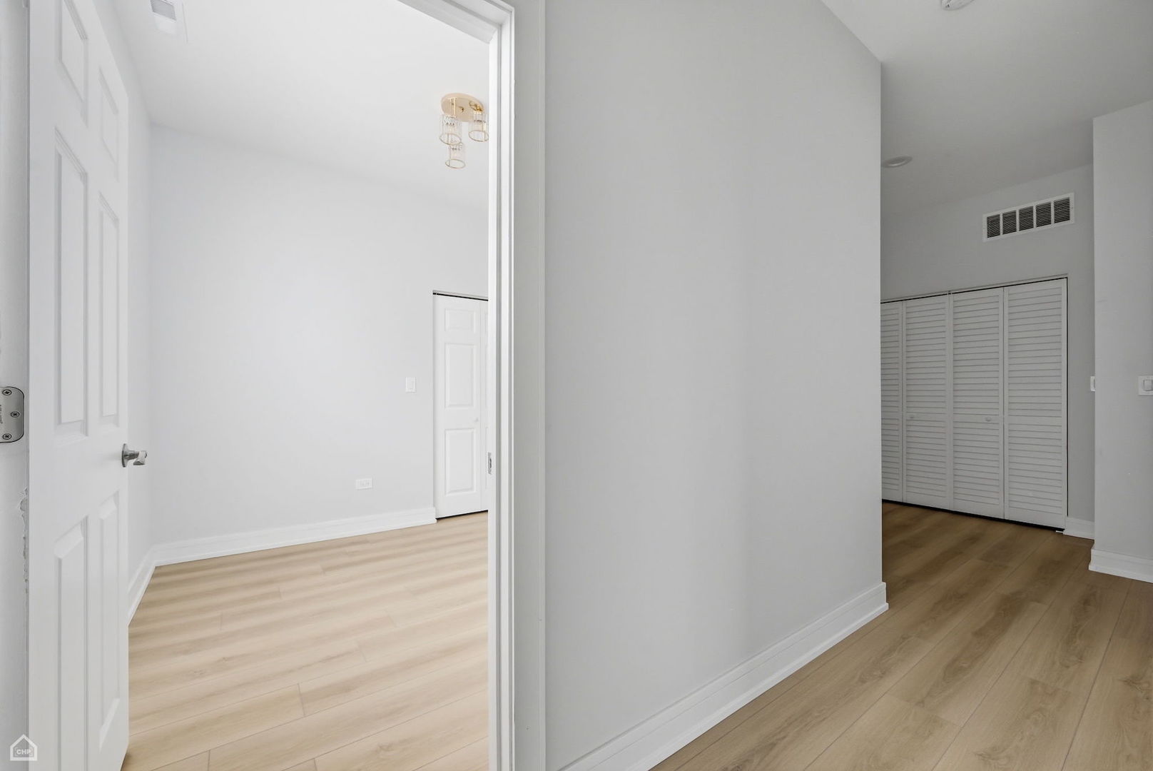 2301 S Laramie Avenue Property Photo 42