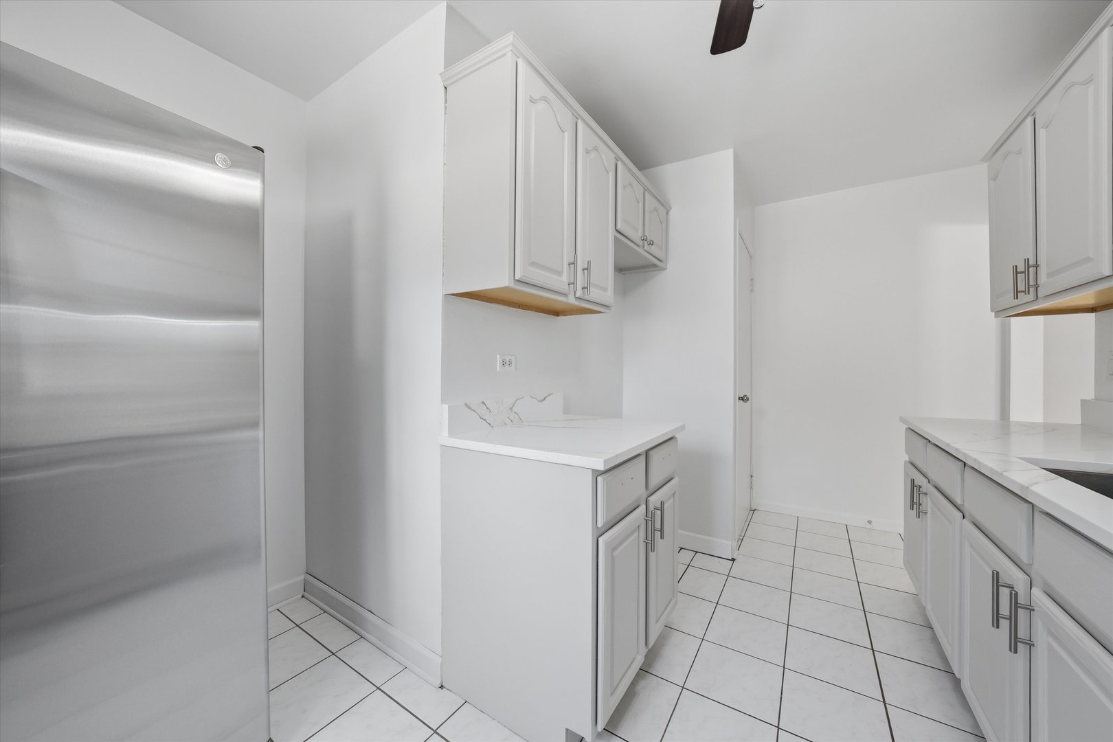 11201 Mandel Avenue Property Photo 12
