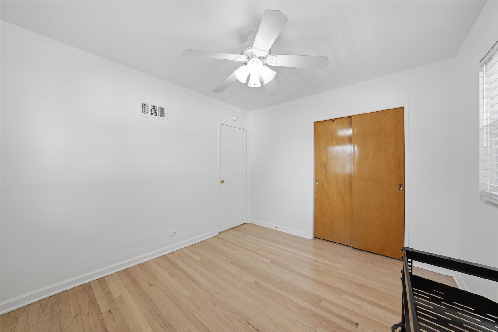11201 Mandel Avenue Property Photo 16