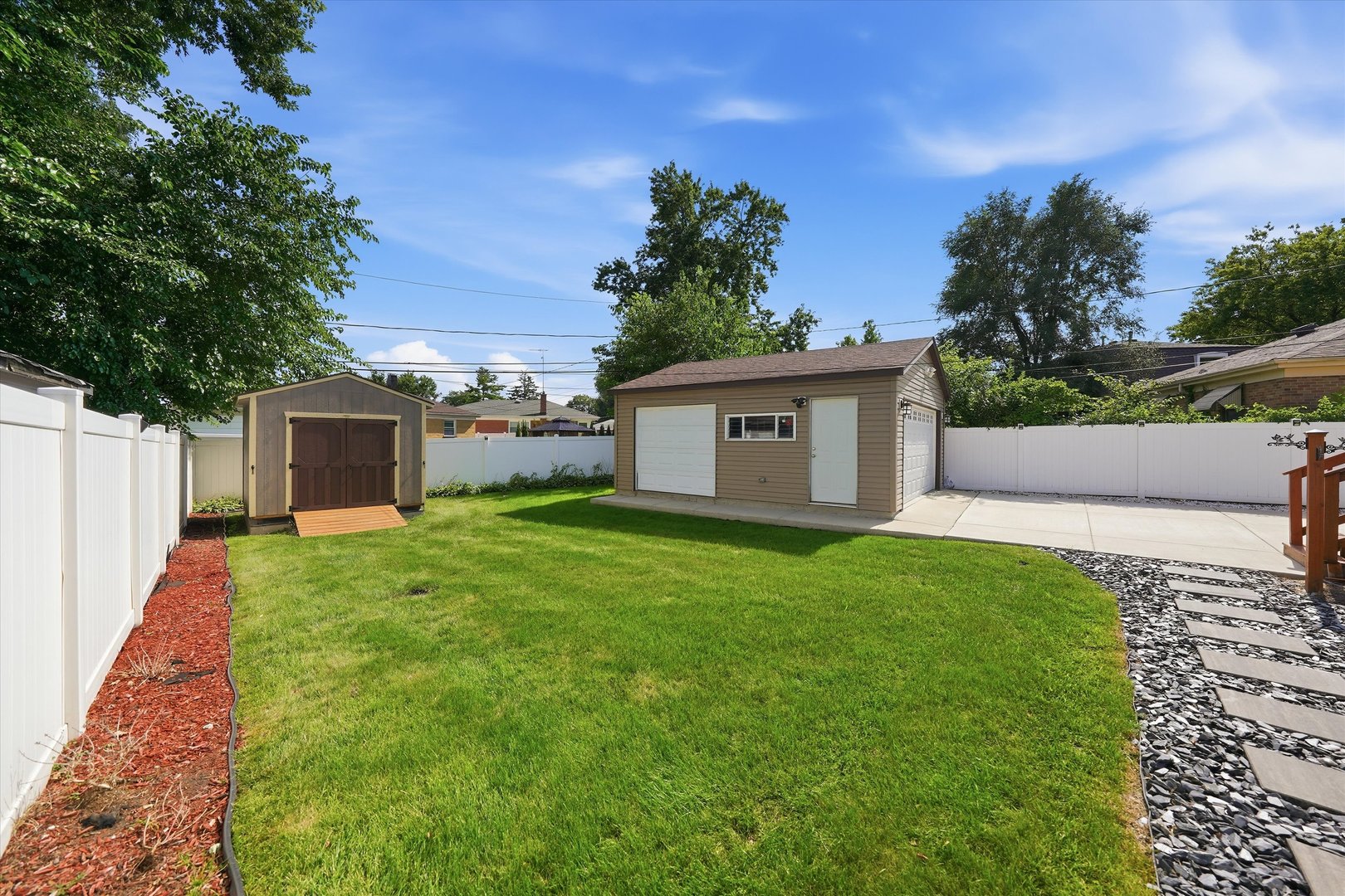 11201 Mandel Avenue Property Photo 24