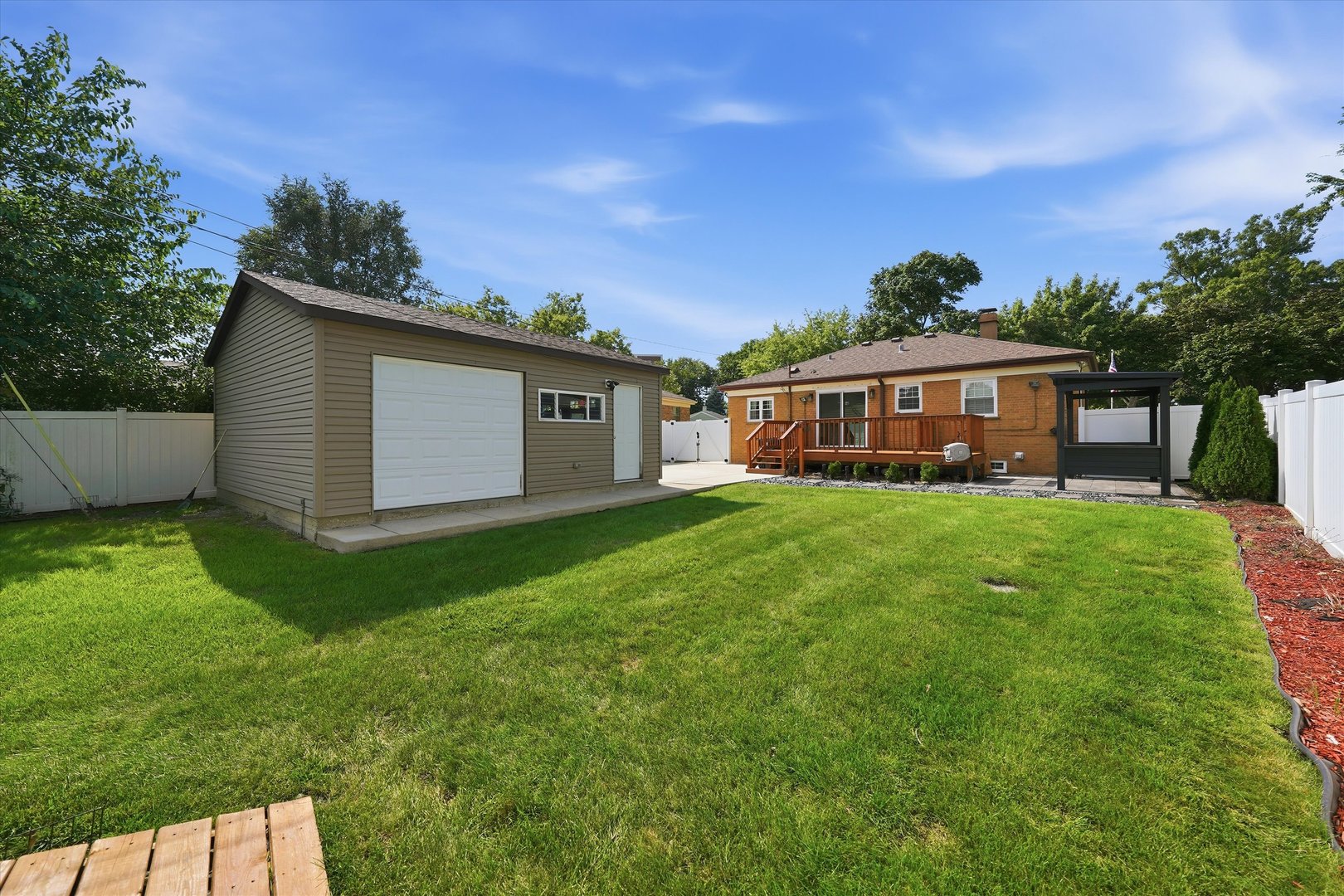 11201 Mandel Avenue Property Photo 25