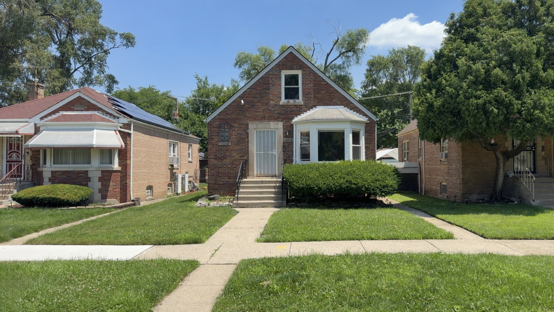 10939 S Normal Avenue Property Photo 4