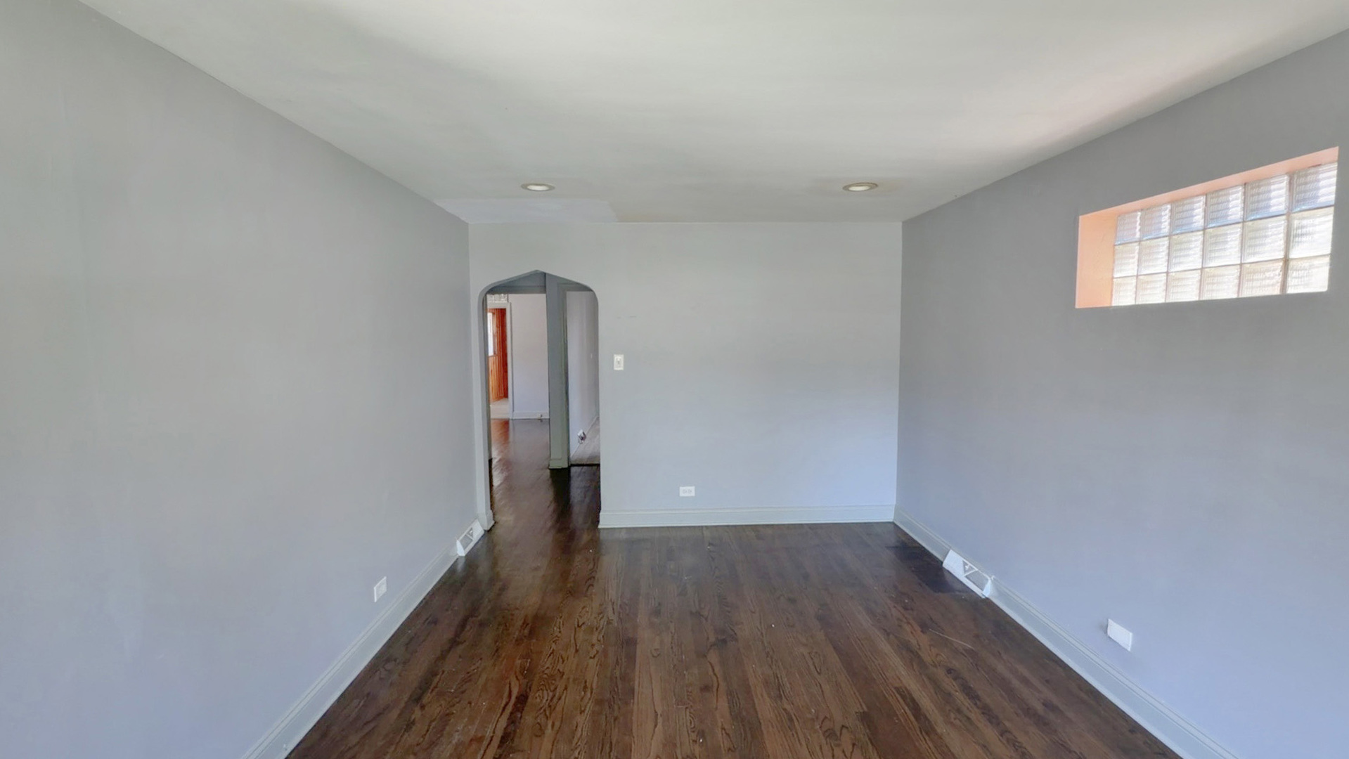 10939 S Normal Avenue Property Photo 6