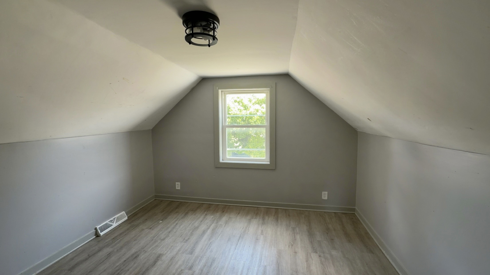 10939 S Normal Avenue Property Photo 14