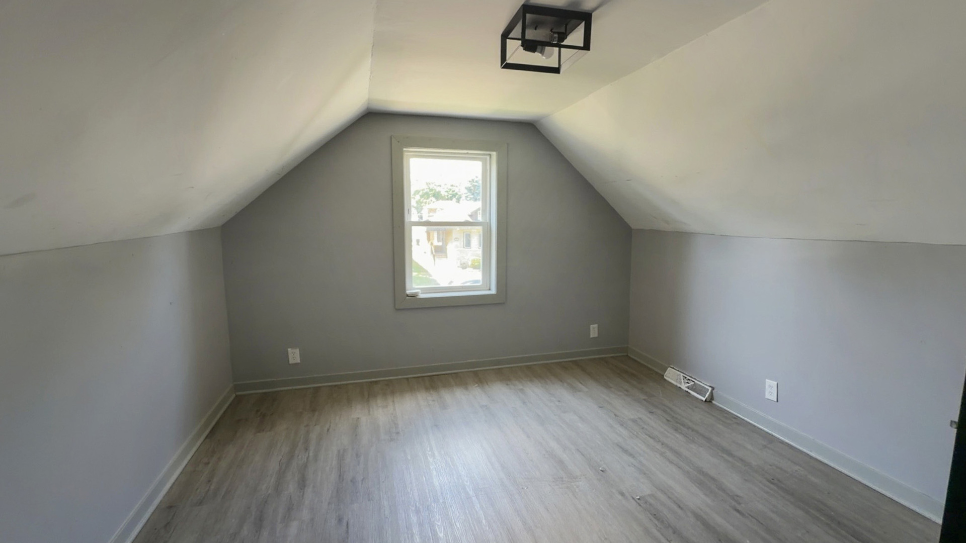 10939 S Normal Avenue Property Photo 16