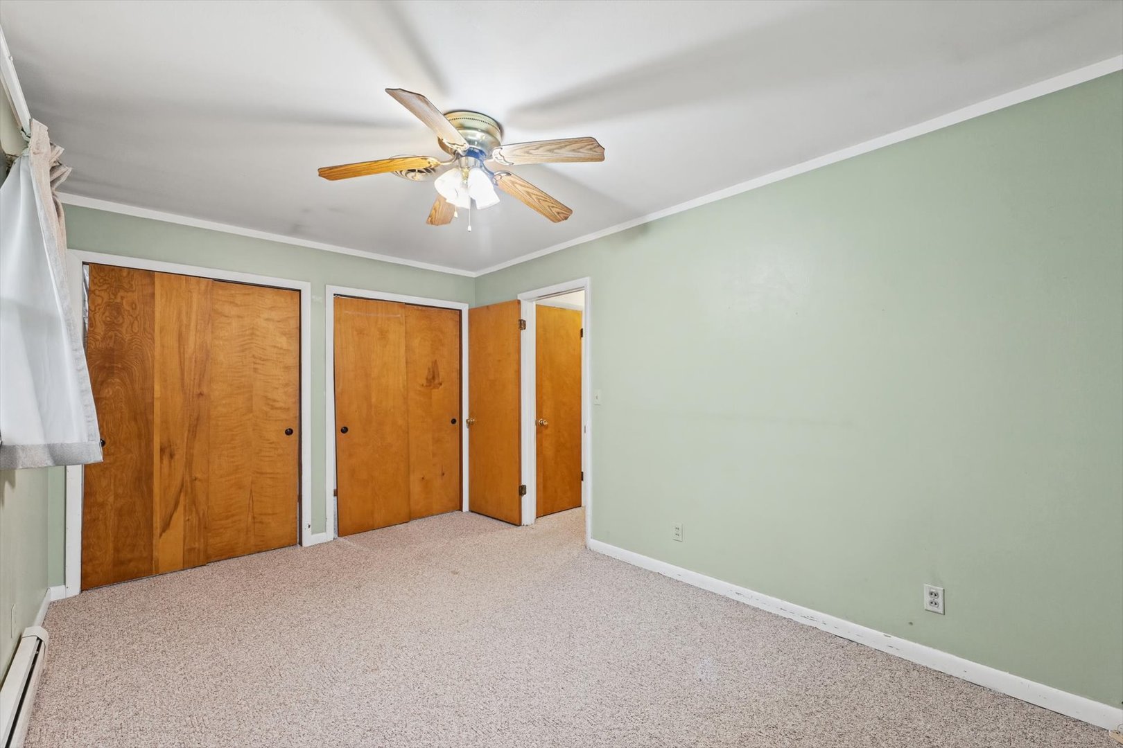 324 W Washington Street Property Photo 25