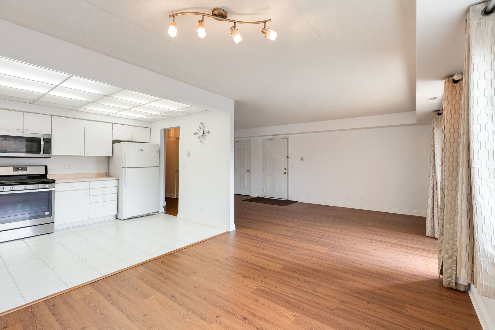 4201 Quinlan Road 102b Property Photo 6