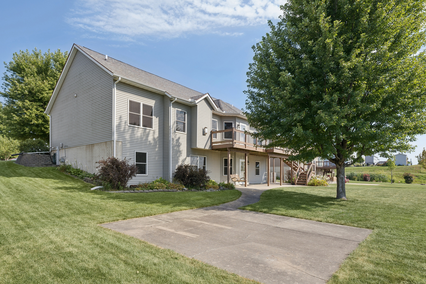 1030 S 5th Street Property Photo 5