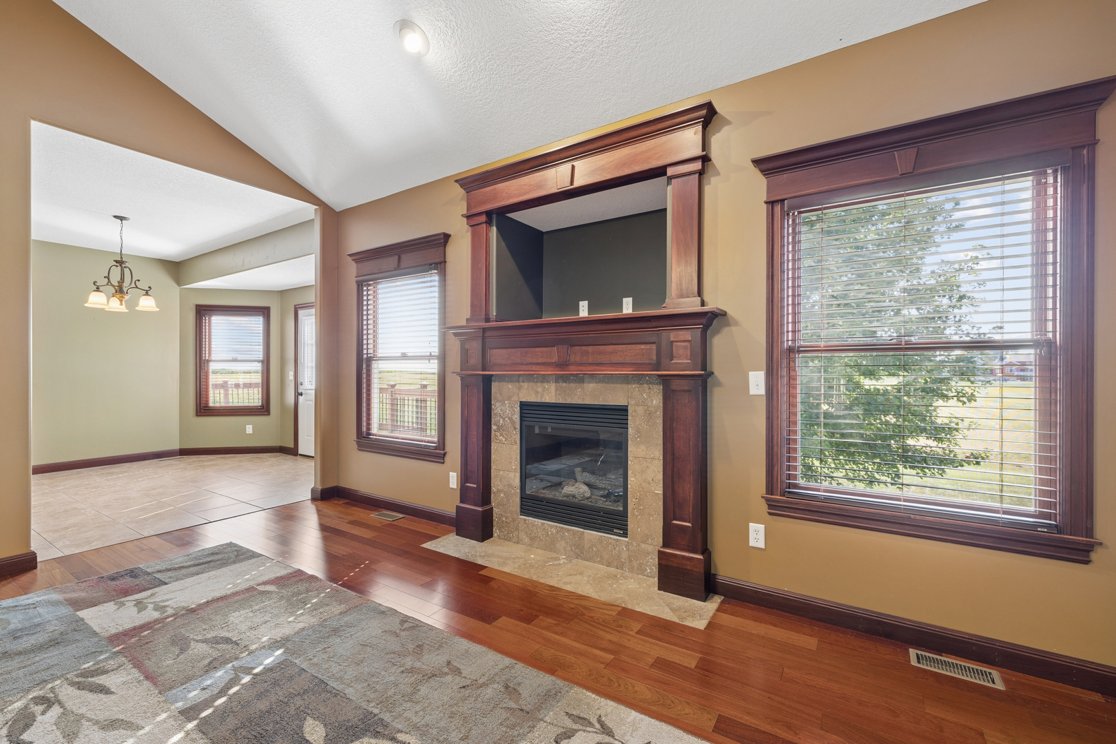 1030 S 5th Street Property Photo 14