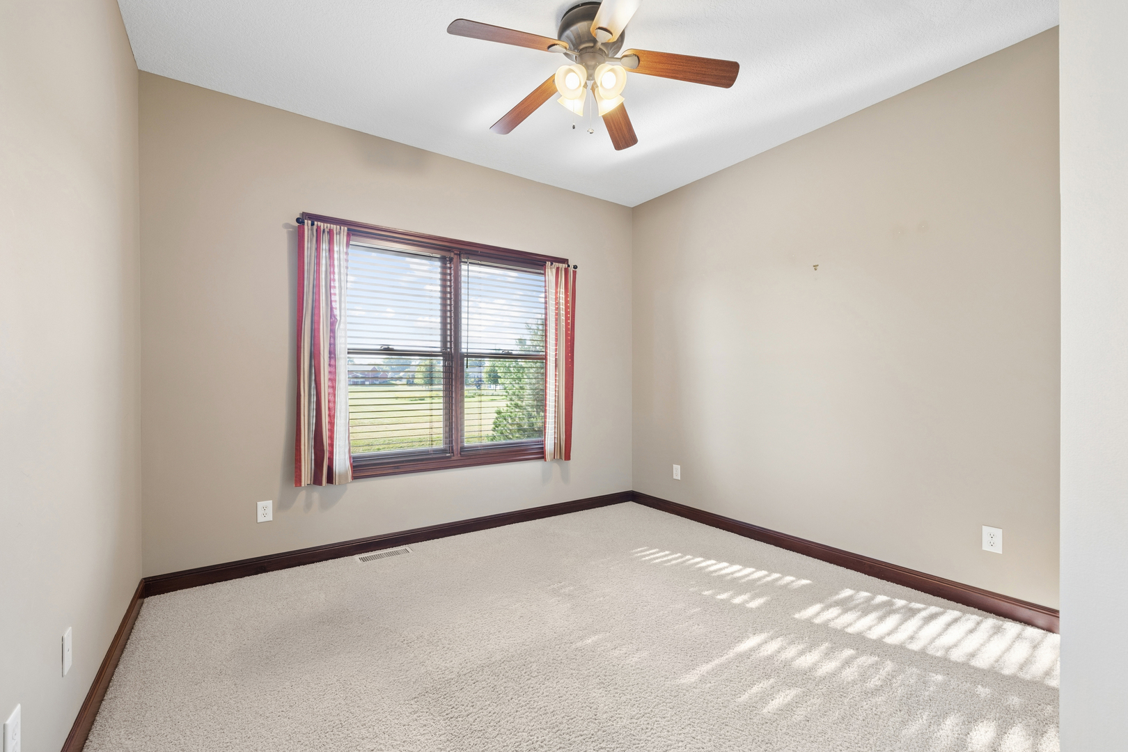 1030 S 5th Street Property Photo 31