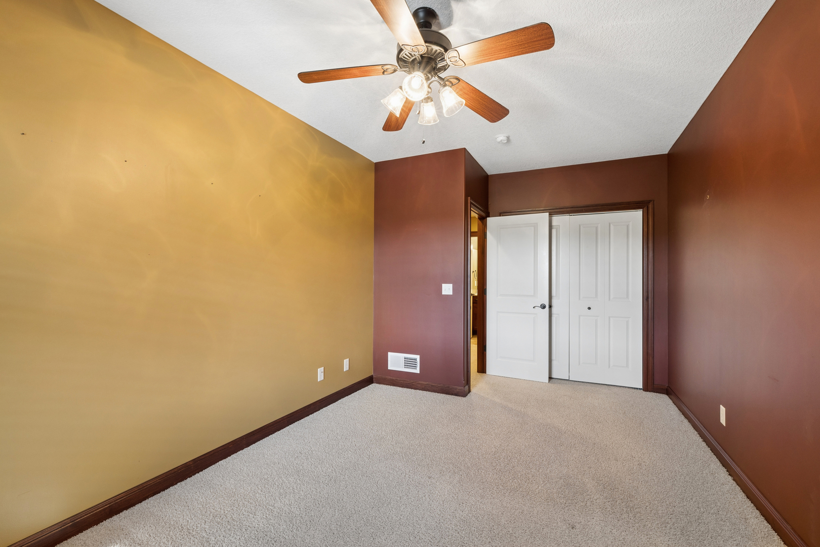 1030 S 5th Street Property Photo 42