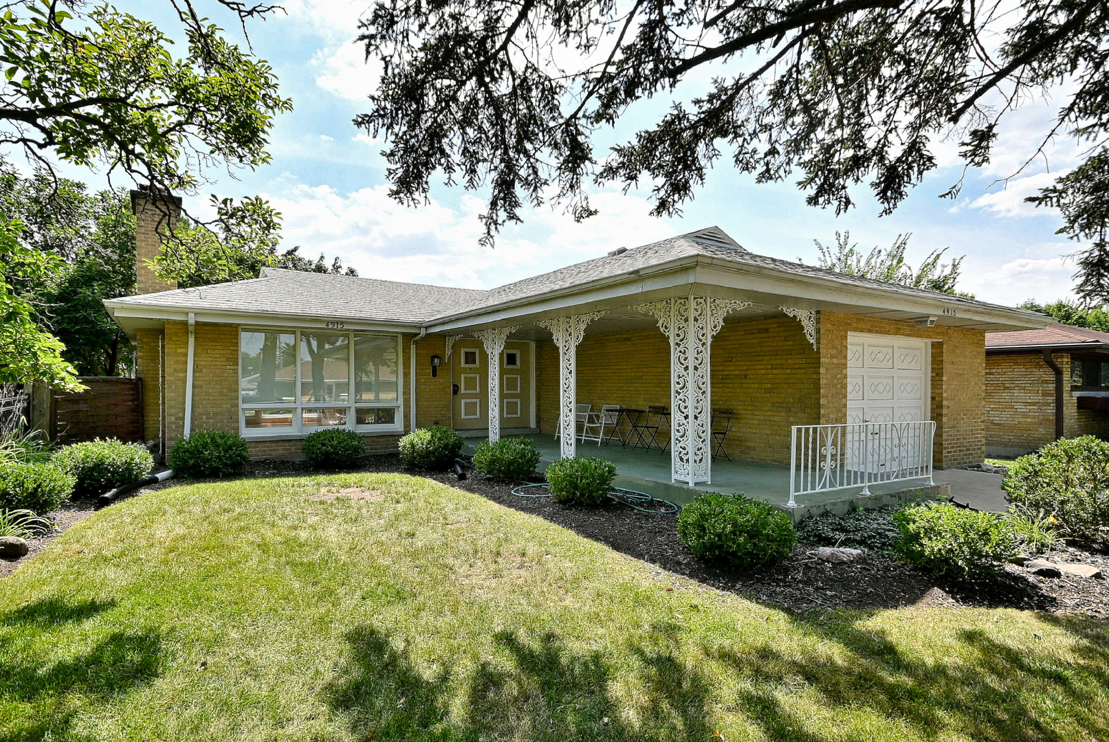4915 Jerome Avenue Property Photo 1