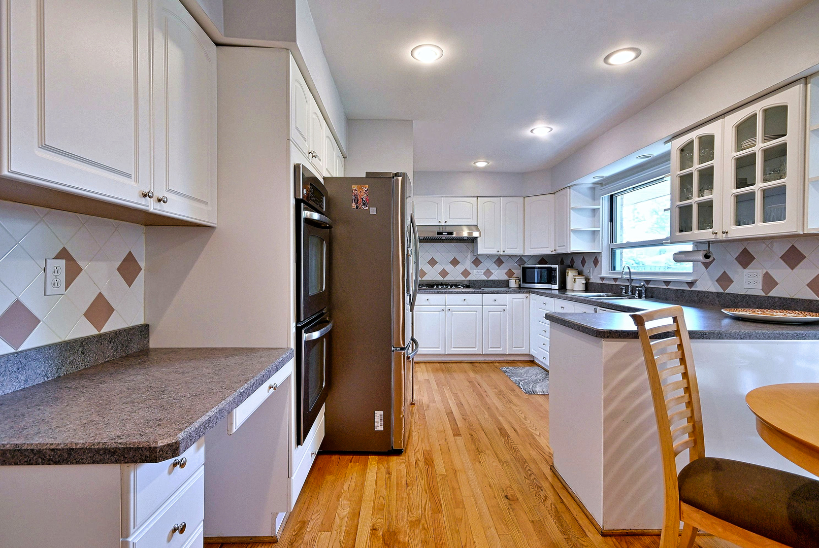 4915 Jerome Avenue Property Photo 17