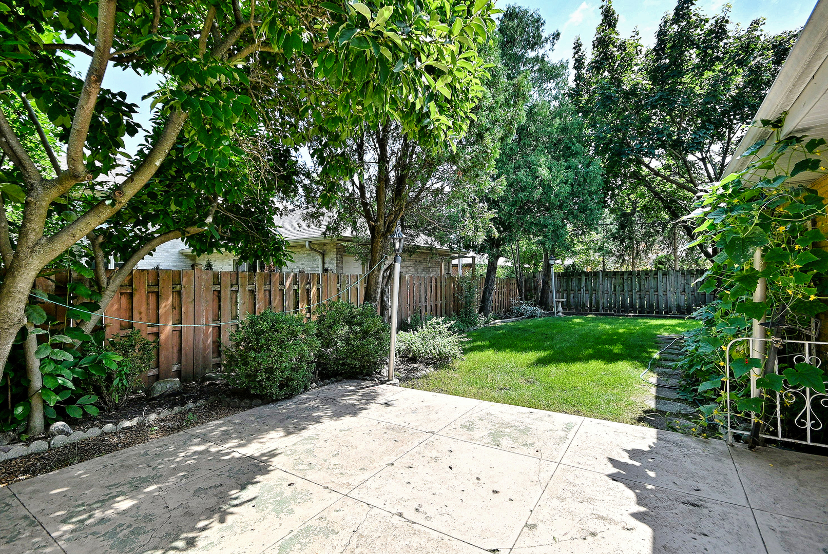 4915 Jerome Avenue Property Photo 33