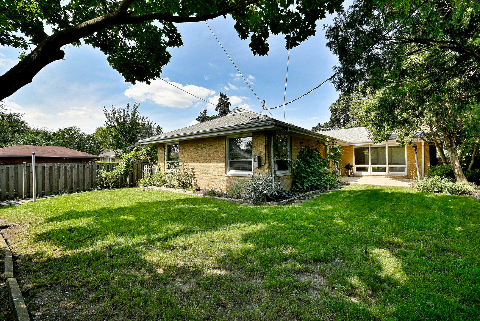4915 Jerome Avenue Property Photo 36