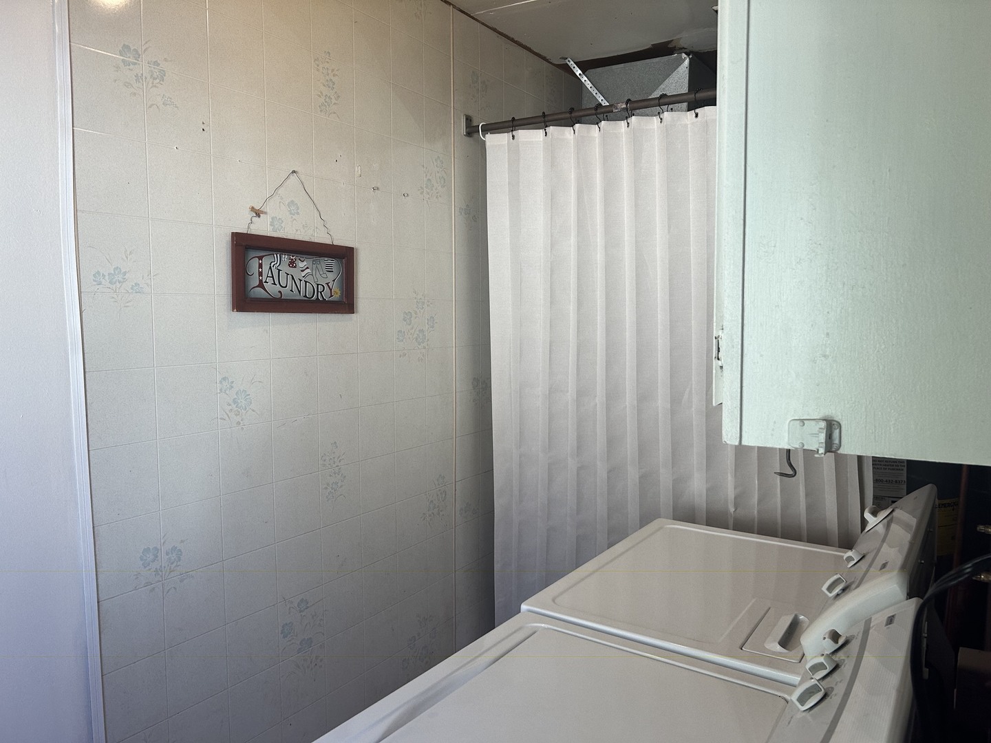 427 Kenyon Avenue Property Photo 16