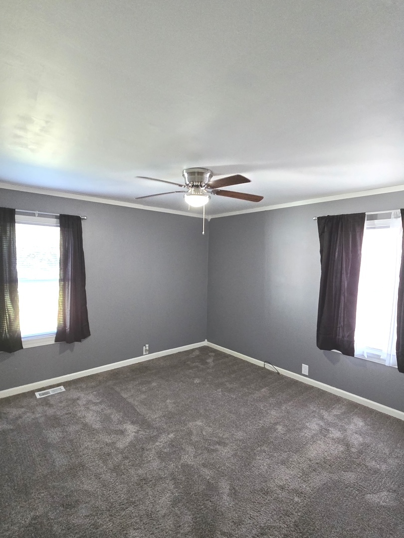 427 Kenyon Avenue Property Photo 18