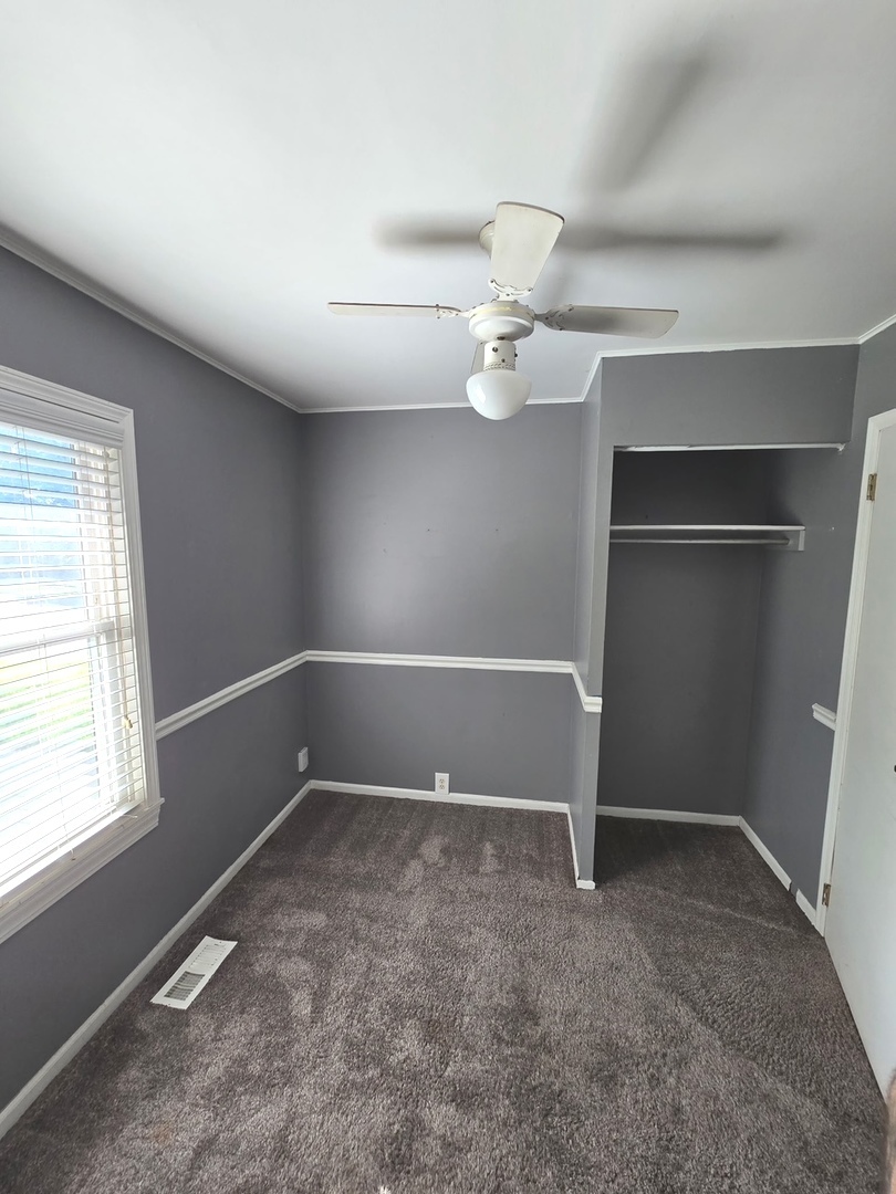 427 Kenyon Avenue Property Photo 19