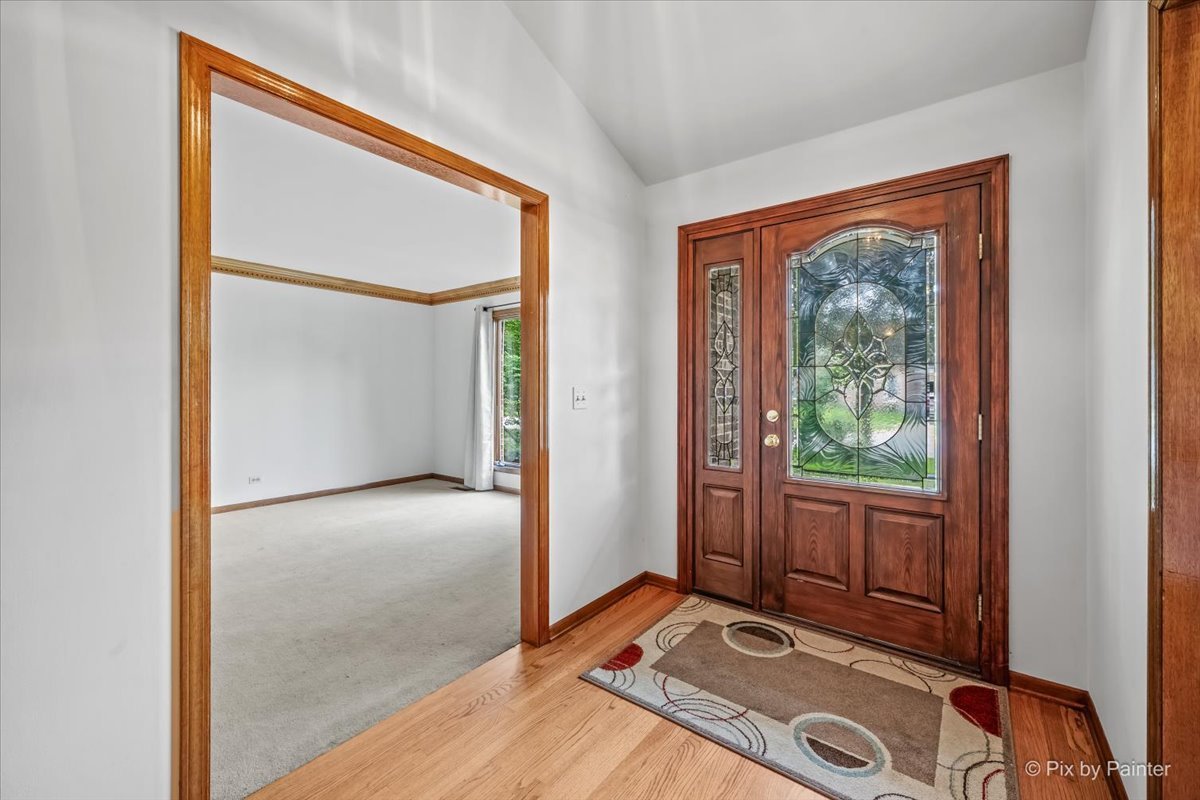251 N Cambridge Drive Property Photo 3