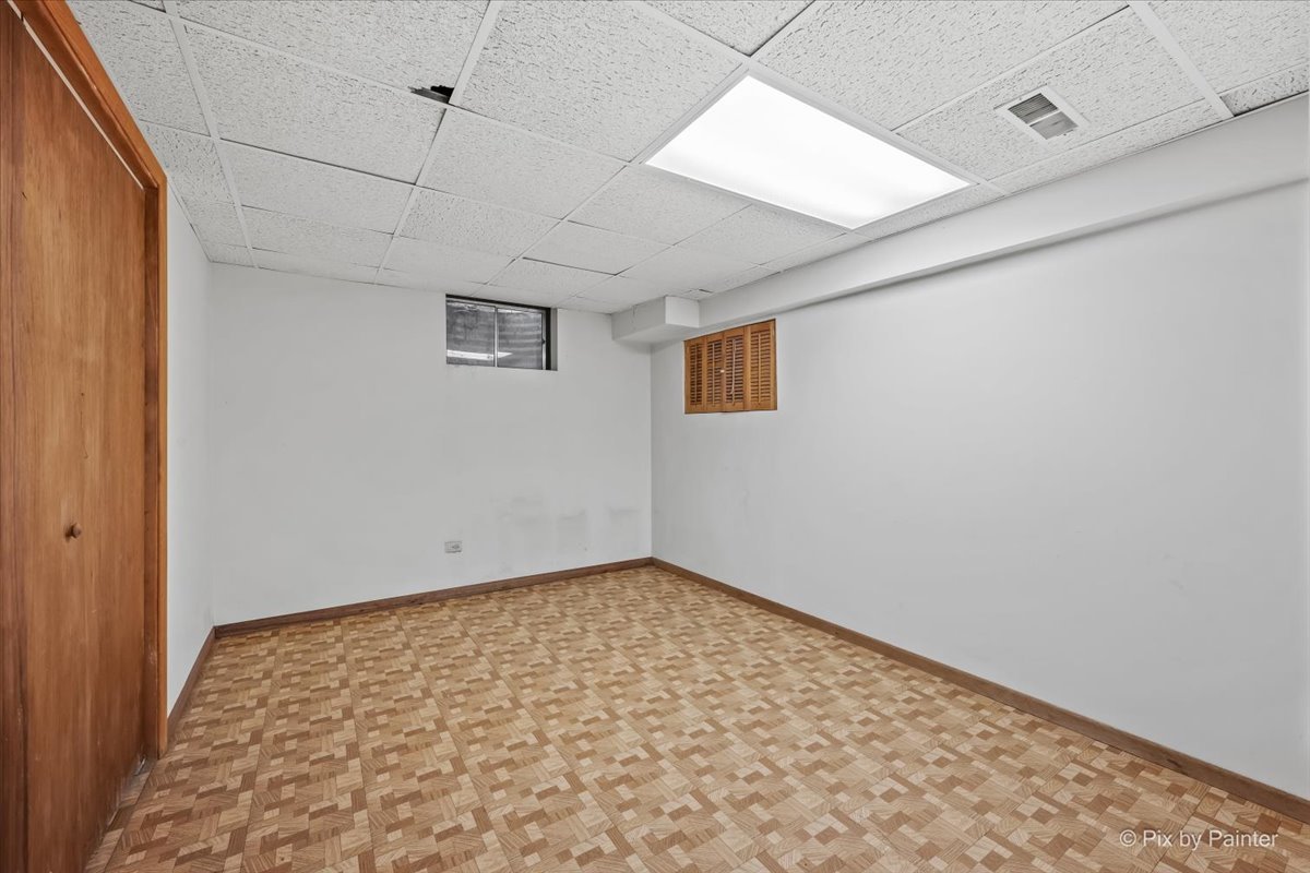 251 N Cambridge Drive Property Photo 35